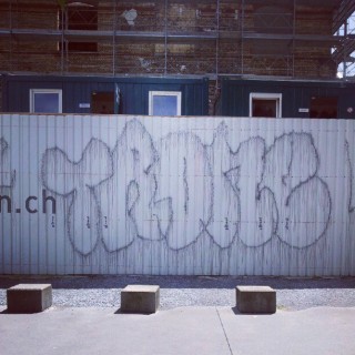 #Trone