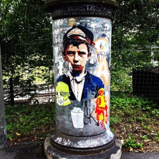 #streetart #wheatpaste by #ätr, #robithedog & #cartonofmilf