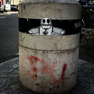 #sticker #slaps of a #robot by #oibelart