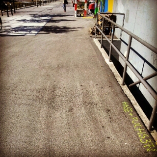 #hase #fuchs #37 #tagging #hittheground #graffiti