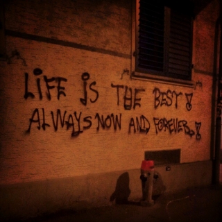 #life #message #graffiti #zurichbynight