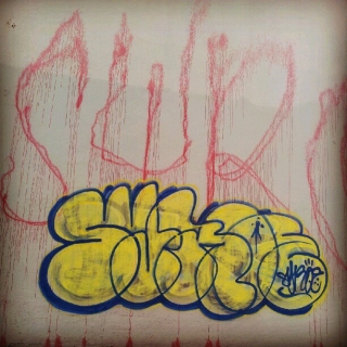 #syro #throwup #graffiti