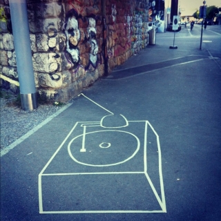 #streetart #tapeart of a #turntable in #zurich
