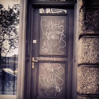 #arg #very #ghetto #zare #bise #tagging #graffiti