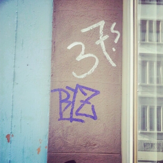 #byz #bys #37 #tagging #graffiti