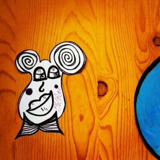 #streetart #sticker #slaps by #ohmoe in #zurich #switzerland